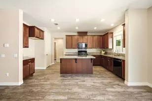 3715 Bur Oak, San Bernardino, CA 92407 - Photo 11