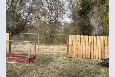 281 Lubken, , CA 93545 - Photo 45