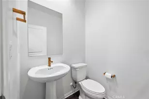 8887 Orangethorpe, Buena Park, CA 90621 - Photo 9