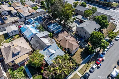 11242 S Budlong, Los Angeles, CA 90044 - Photo 9
