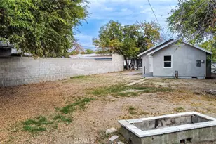 2450 N Sierra Way, San Bernardino, CA 92405 - Photo 23