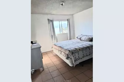 1715 E 70th, Los Angeles, CA 90001 - Photo 7