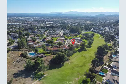 5680 Falling Leaf, Jurupa Valley, CA 92509 - Photo 33