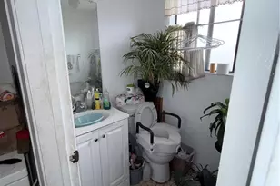 13721 Los Angeles, Baldwin Park, CA 91706 - Photo 13