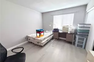 13721 Los Angeles, Baldwin Park, CA 91706 - Photo 7