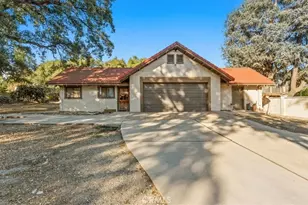 2360 N Mountain Ave, Upland, CA 91784 - Photo 41