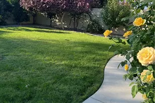 9326 Bunny Ln, Fontana, CA 92335 - Photo 11