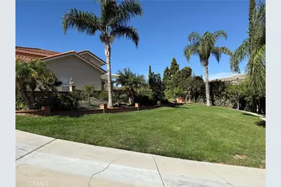 2000 Citrus Wood, Riverside, CA 92503 - Photo 9