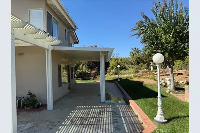 2000 Citrus Wood, Riverside, CA 92503 - Photo 39