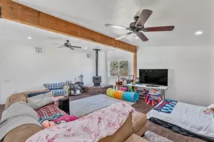 1700 Desert Front Rd, Wrightwood, CA 92397 - Photo 37