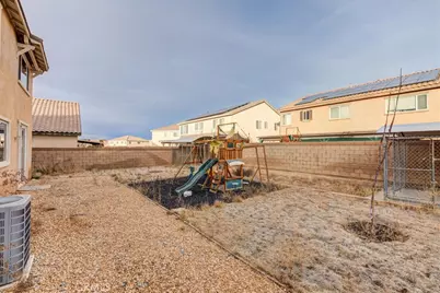 44256 Sunmist, Lancaster, CA 93535 - Photo 45