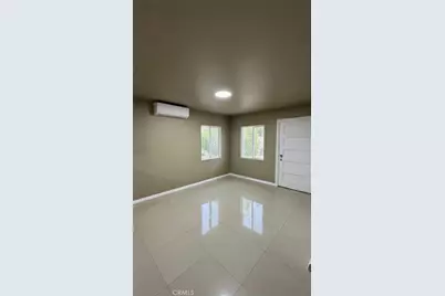 802 E 111th, Los Angeles, CA 90059 - Photo 7