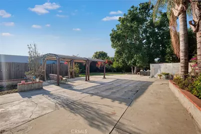 2435 Burkett, El Monte, CA 91732 - Photo 45