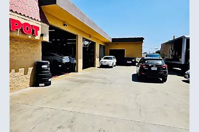 185 E Foothill Boulevard, Rialto, CA 92376 - Photo 7