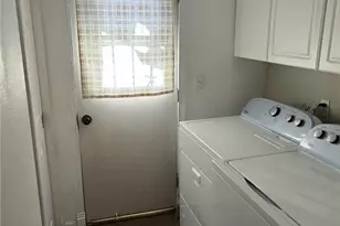 1221 Webster St, Redlands, CA 92374 - Photo 5