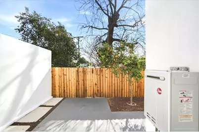 712 E H, Ontario, CA 91764 - Photo 29