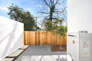 712 E H, Ontario, CA 91764 - Photo 29