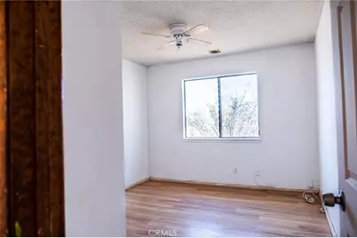 14811 Kingsdale, Apple Valley, CA 92307 - Photo 21