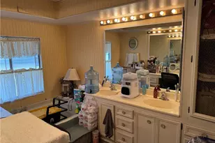 929 E Foothill Blvd, Upland, CA 91786 - Photo 21