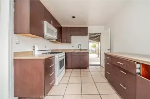 13512 Blvd Arrow, Fontana, CA 92335 - Photo 19