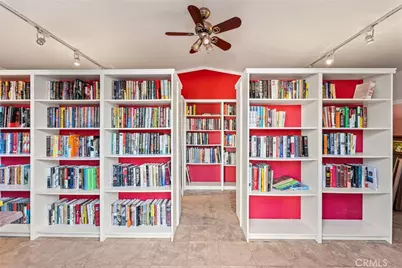 9925 Redwood, Hesperia, CA 92345 - Photo 9