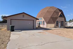 22677 S, Apple Valley, CA 92307 - Photo 1