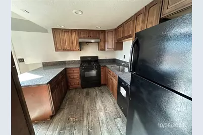 22677 South, Apple Valley, CA 92307 - Photo 5