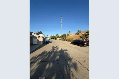 513 E Fairfield Court, Ontario, CA 91761 - Photo 27