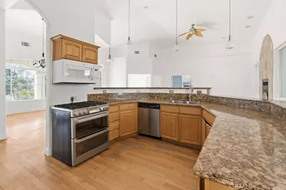 17788 Buckthorn Avenue, Hesperia, CA 92345 - Photo 9