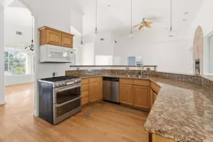 17788 Buckthorn Ave, Hesperia, CA 92345 - Photo 9