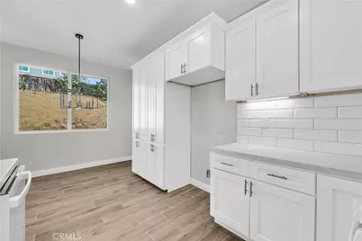 34696 Campus, Yucaipa, CA 92399 - Photo 13