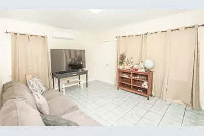 3241 Santa Ana, Huntington Park, CA 90255 - Photo 47