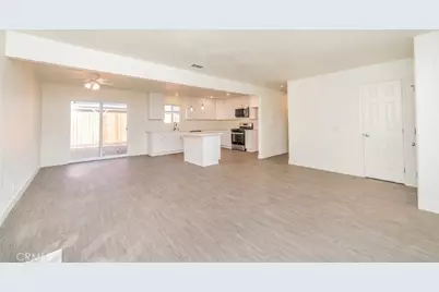 9825 Chantry, Fontana, CA 92335 - Photo 7