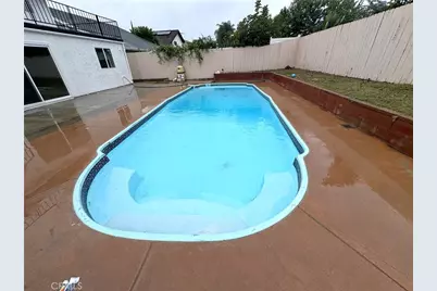 19935 Lanark Street, Canoga Park, CA 91306 - Photo 25