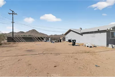 16485 Dale Evans (Aztec) Parkway, Apple Valley, CA 92307 - Photo 27