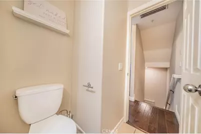 549 W Summerfield, Anaheim, CA 92802 - Photo 21