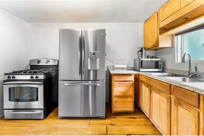 609 N 6th Avenue, Upland, CA 91786 - Photo 11