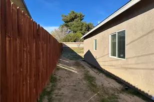 16312 Molino, Victorville, CA 92395 - Photo 25