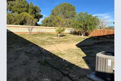 16312 Molino, Victorville, CA 92395 - Photo 23