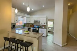 16312 Molino, Victorville, CA 92395 - Photo 5