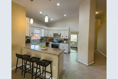 16312 Molino, Victorville, CA 92395 - Photo 5