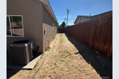 16312 Molino, Victorville, CA 92395 - Photo 21