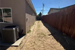 16312 Molino, Victorville, CA 92395 - Photo 21