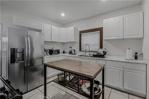 1129 Logan, Los Angeles, CA 90026 - Photo 11