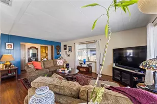 21500 Lassen Street, Chatsworth, CA 91311 - Photo 9