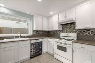 881 S Lamarr St, Rialto, CA 92376 - Photo 15