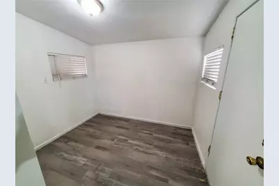 16705 C Street, Victorville, CA 92395 - Photo 11