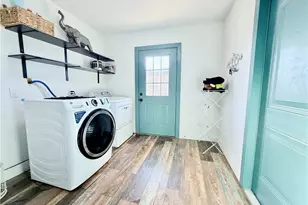 21868 Isatis Ave, Apple Valley, CA 92307 - Photo 17