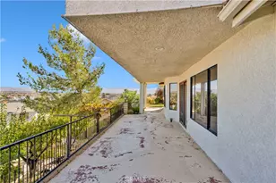 13685 Sierra Vista, Victorville, CA 92395 - Photo 57