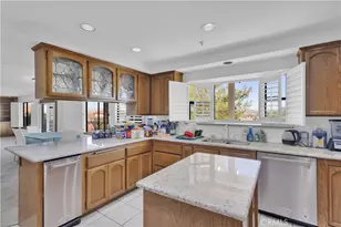 13685 Sierra Vista, Victorville, CA 92395 - Photo 21